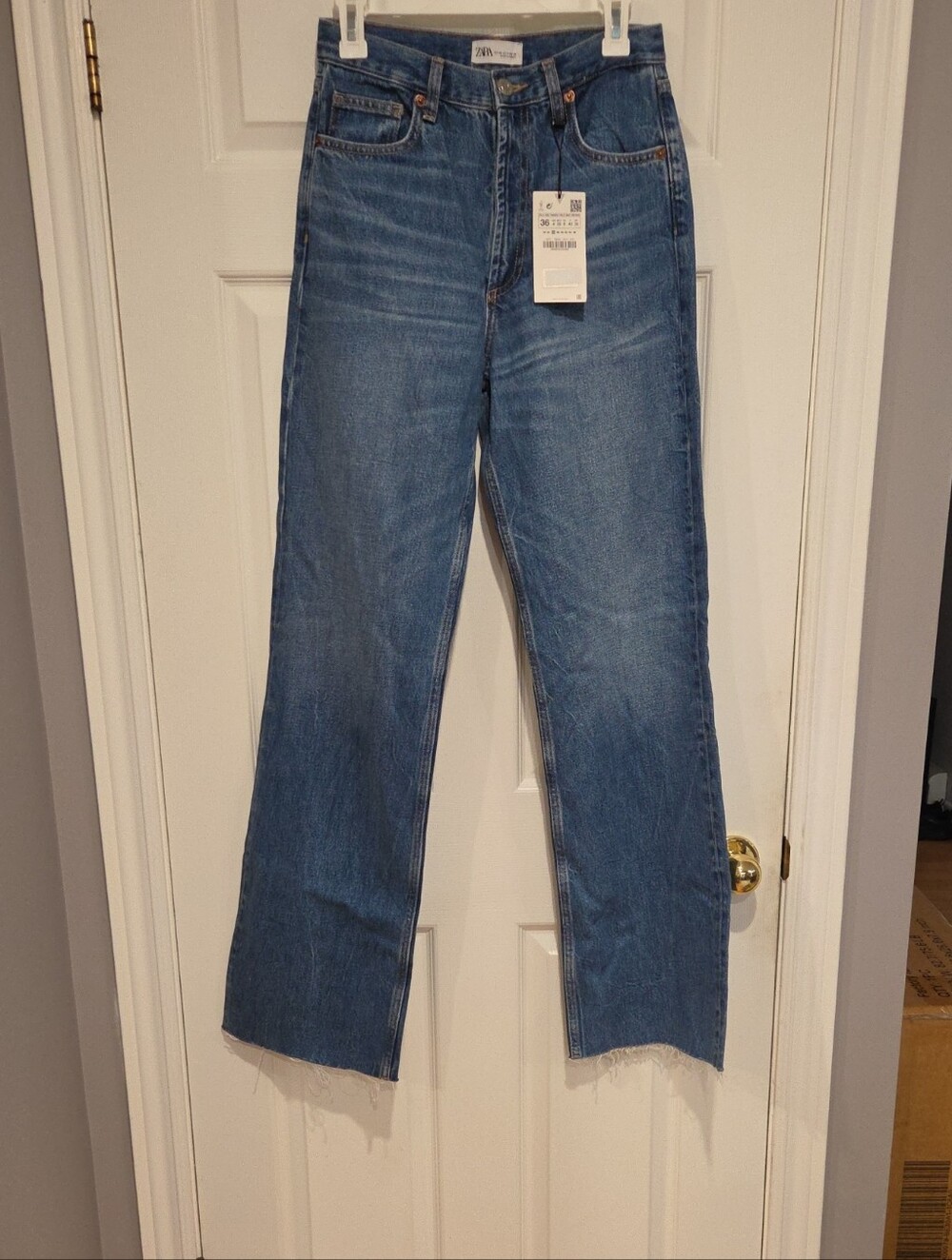 Zara Blue Wider Leg High-Rise Jeans Size 4 (33" Inseam) NWT
